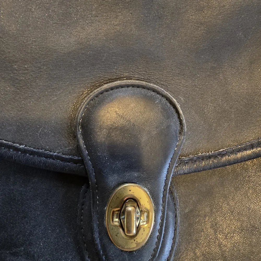 Coach Black Leather Crossbody Bag vintage great physical shape needs cleaning